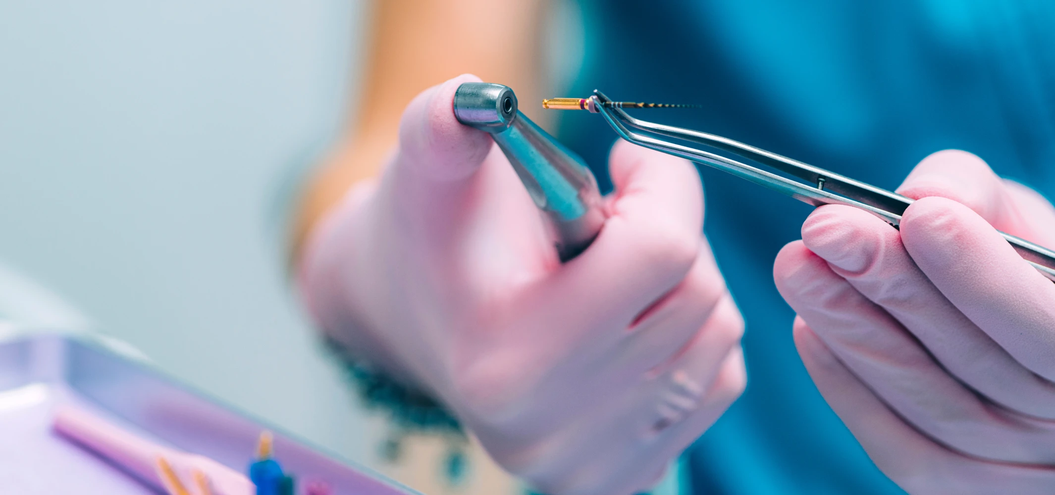Microchirurgie endodontique
